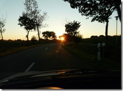 Fahrt in den Sonnenuntergang