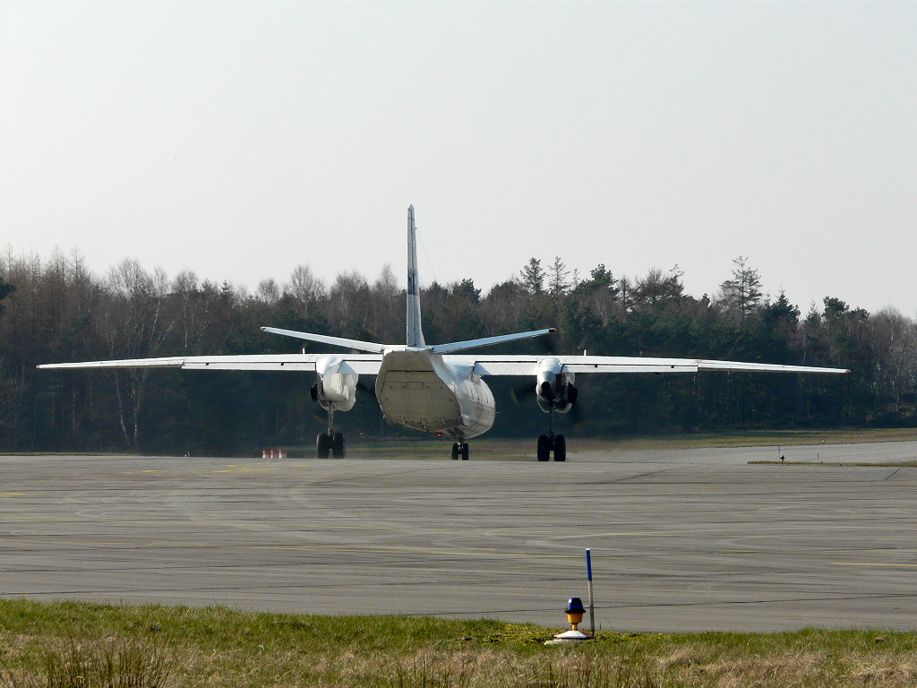 Nordholz Antonov An-26 UR-DWB