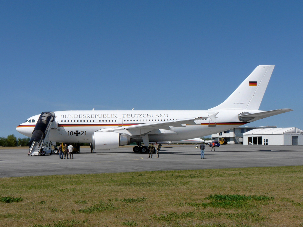 A310-304 MSN 498 10+21 "Konrad Adenauer"