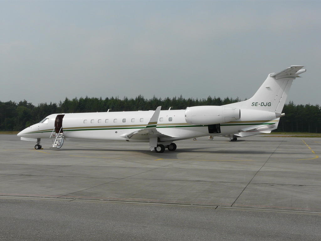 Nordholz Zivilflugplatz EMB-135 BJ Legacy 600 SE-DJG